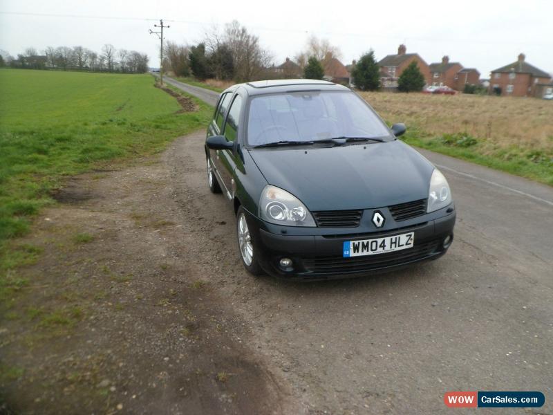 2004 Renault CLIO INITIALE DCI 100 for Sale in United Kingdom
