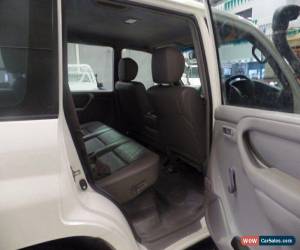 Classic 2005 Toyota Landcruiser 100 DX White Manual 5sp M Wagon for Sale