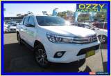 Classic 2015 Toyota Hilux GUN126R SR5 (4x4) Glacier White Manual 6sp M Dual Cab Utility for Sale