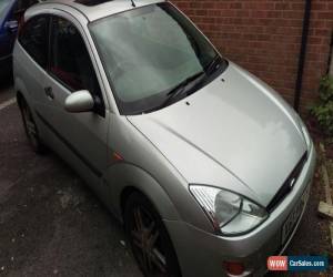 Classic FORD FOCUS ZETEC 2.0 SILVER 2001 'X - REG' LONG MOT for Sale