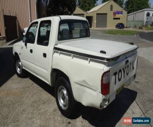 Classic 2004 TOYOTA HILUX DUAL CAB 4X2 for Sale